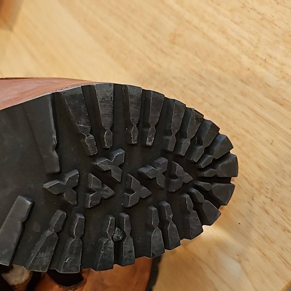 RARE FIND Dolce Vita boots - Picture 8 of 13